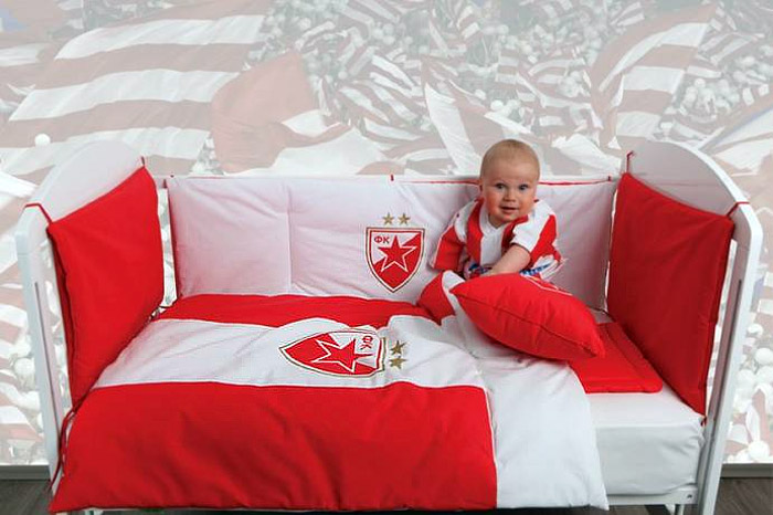 Bebi posteljina FK Crvena zvezda